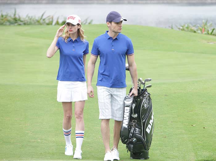 寶藍色皇家貴族系列翻領短袖T恤衫男女模特展示圖